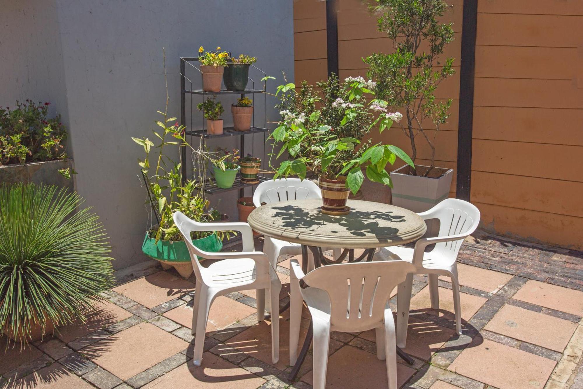 Spacious Garden Cottage Γιοχάνεσμπουργκ Εξωτερικό φωτογραφία